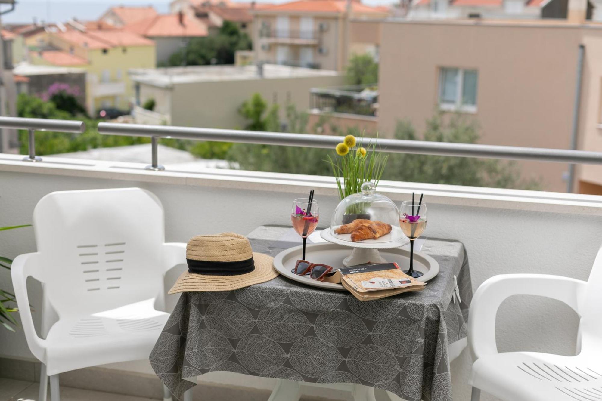Sea View Apartments M Podgora Rom bilde
